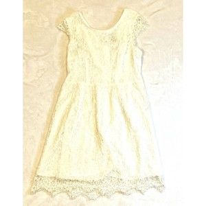 White Lace Dress Windsor